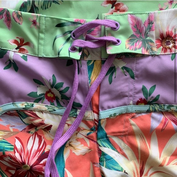 Farm Rio Tropical Board Shorts - Picture 6 of 9